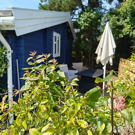 Charmerende Norsk Bjaelkehytte Med Fibernet * Slagelse